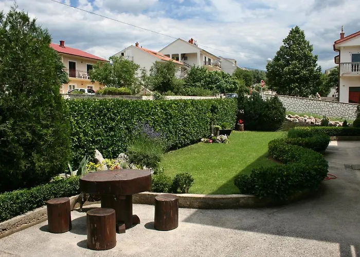 Apartman With Parking Space - 5529